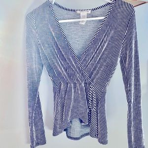 V neck Wrap shirt size small